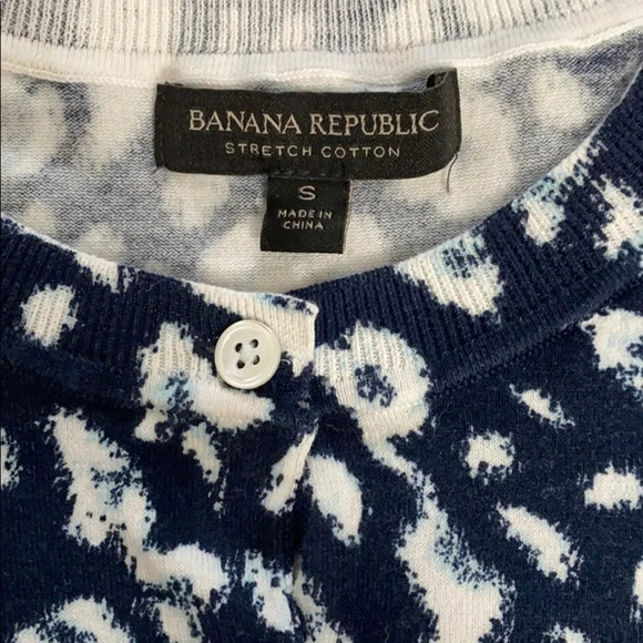 Banana Republic Stretch Cotton Blue Print Cardigan - Picture 4 of 8